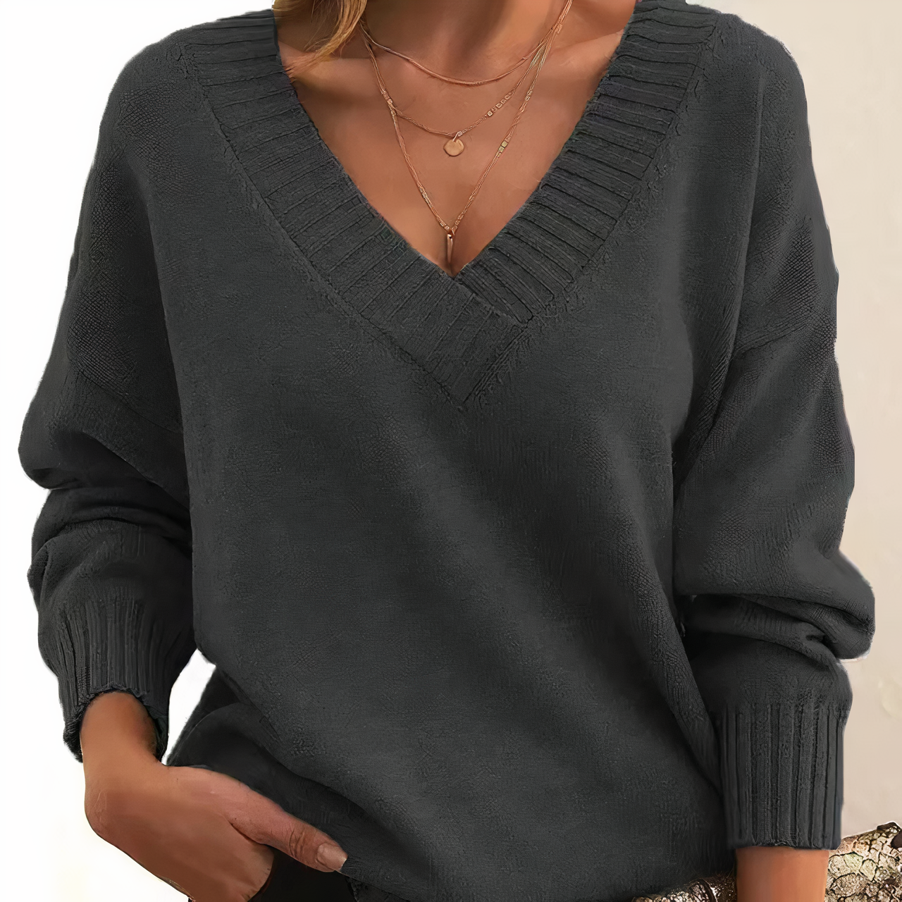 Sanne – Stylish Cashmere Sweater for Women