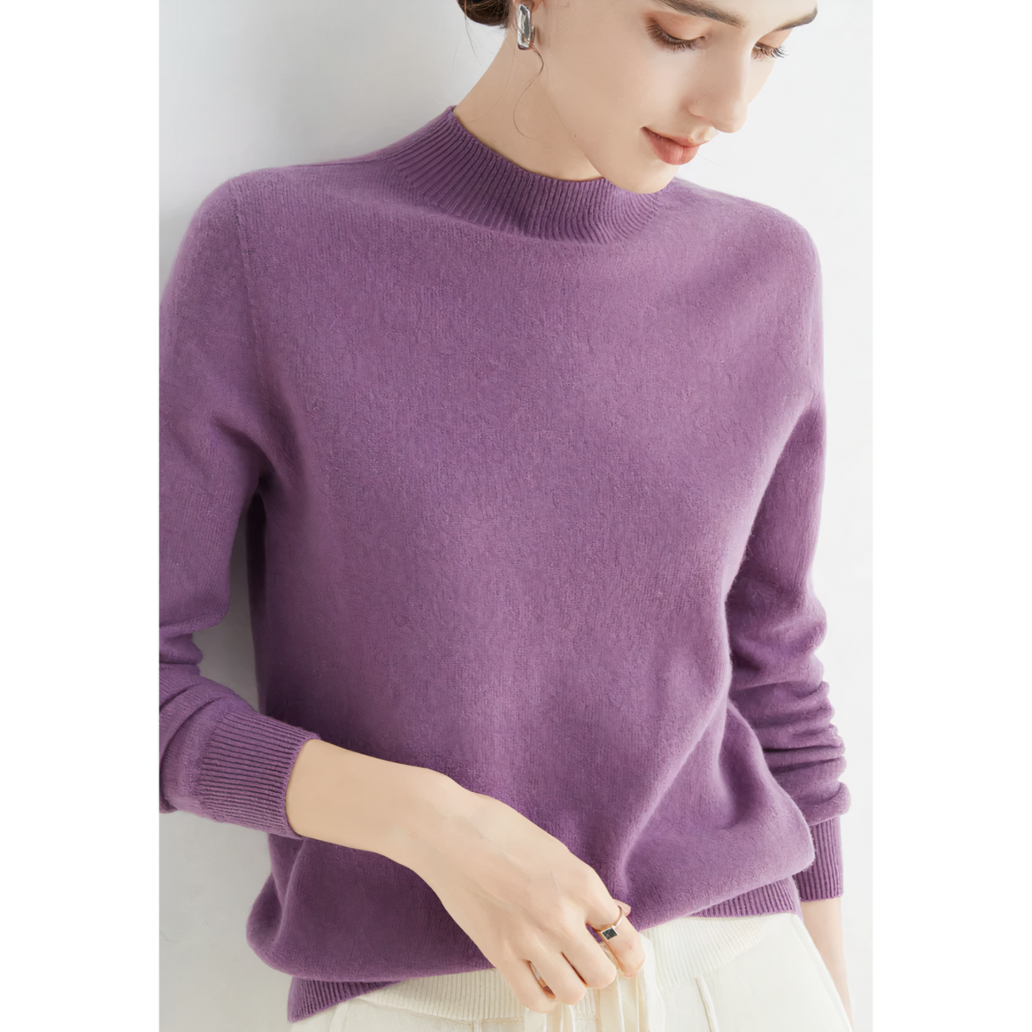 Amelia – Women's Knitted Cashmere Sweater