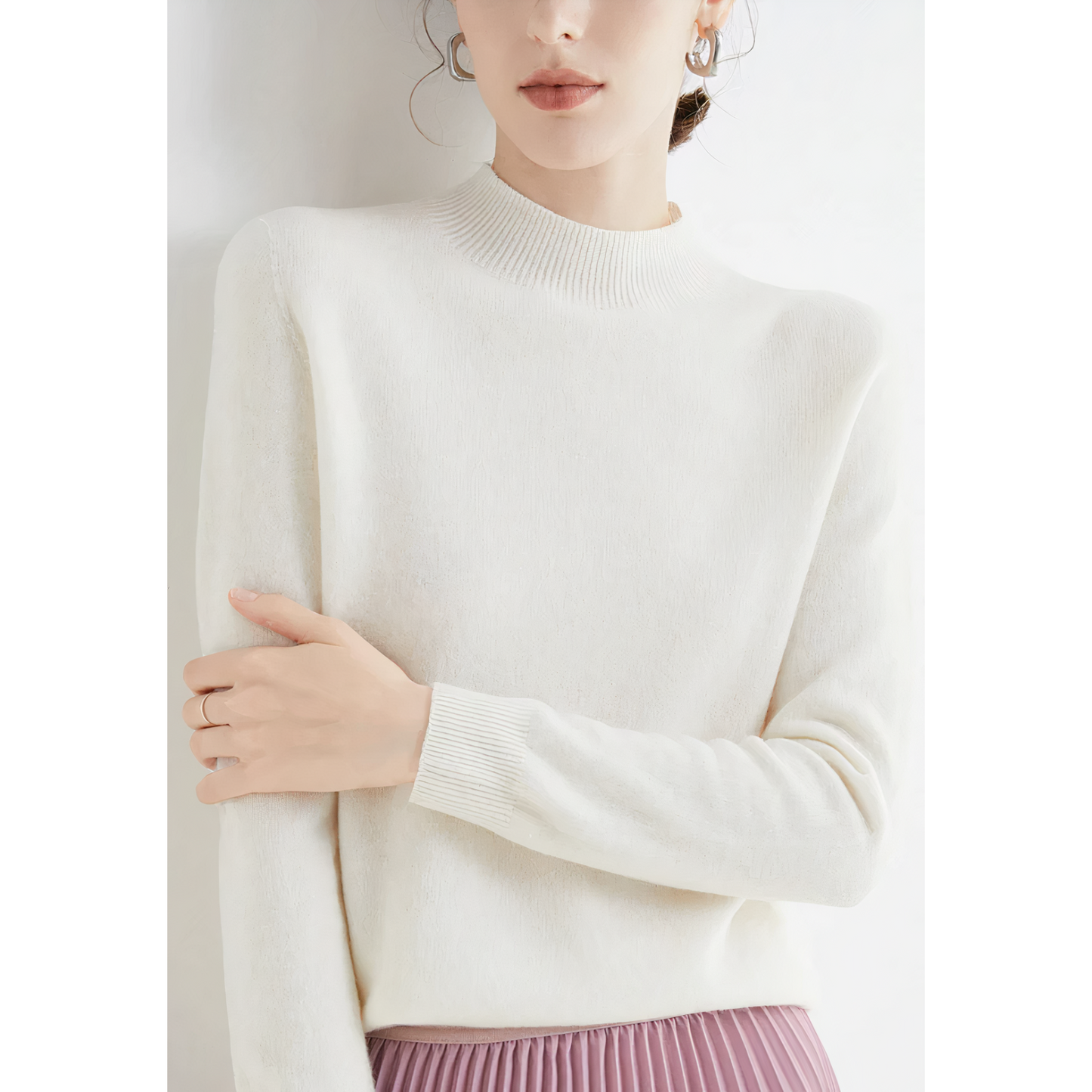 Amelia – Women's Knitted Cashmere Sweater